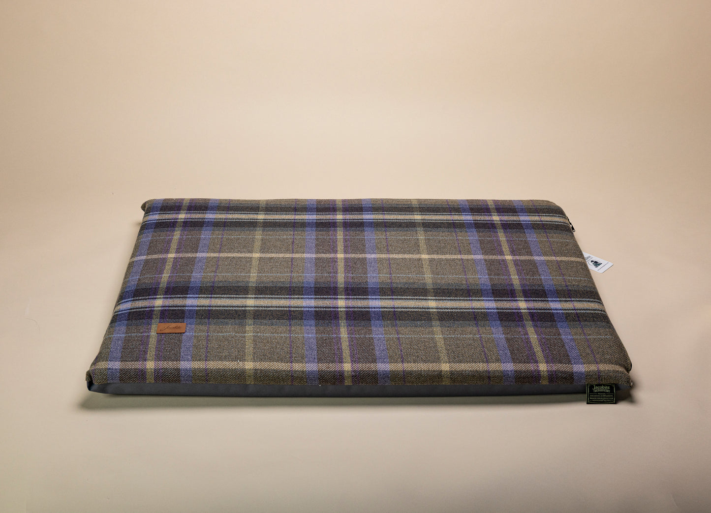 Large Tartan pad's