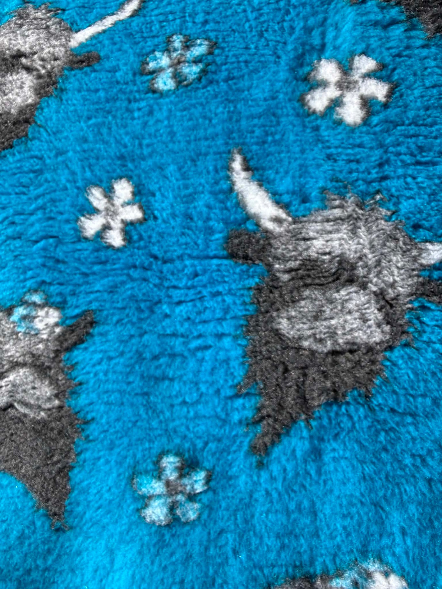 highland cow Vet Bedding 1mt x 1.5 Mtr