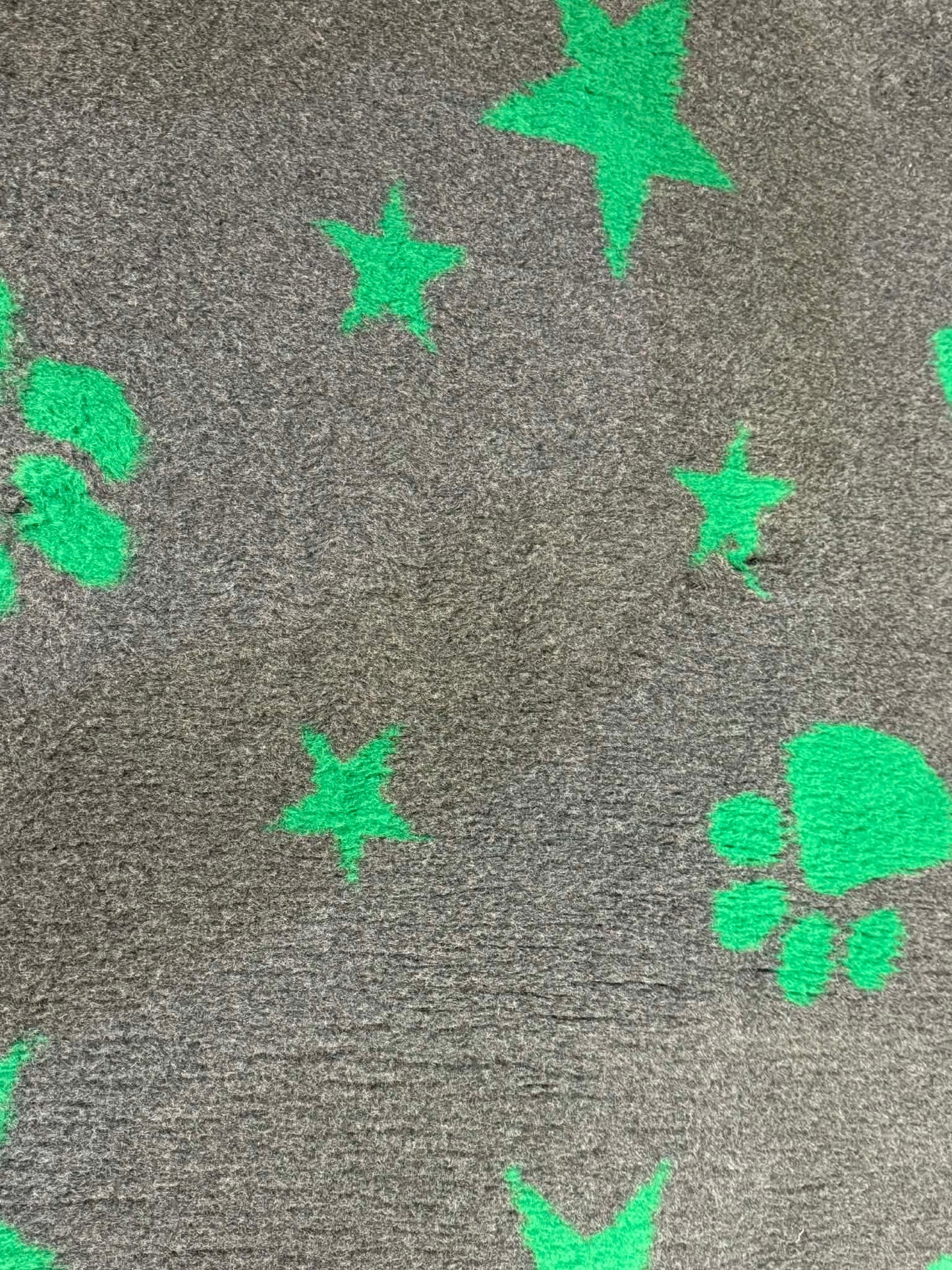 green star & paw Vet Bedding 1mt x 1.5 Mtr
