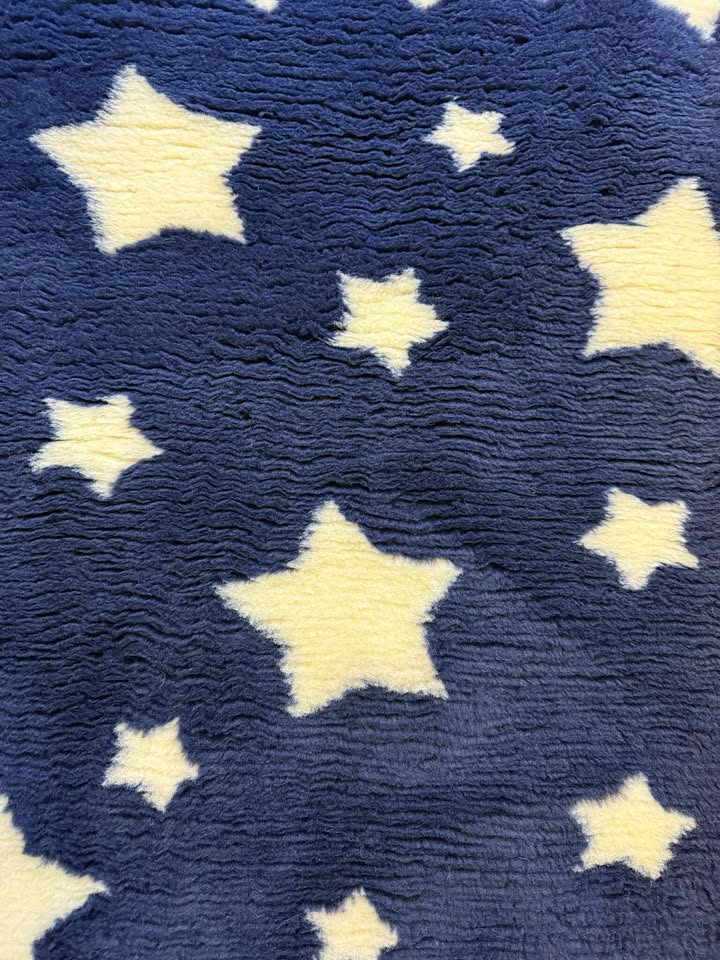 blue & white stars Vet Bedding 1mt x 1.5 Mtr