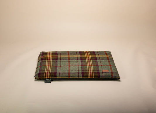 Small Tartan Pad's