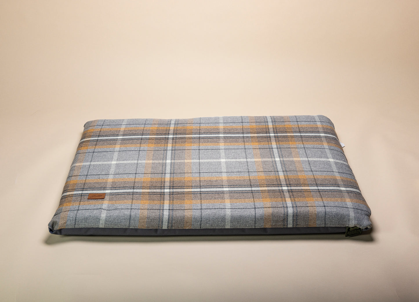 Large  Tartan pad's