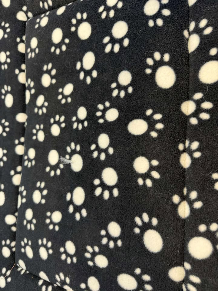 medium crate mat 56cm x 70cm