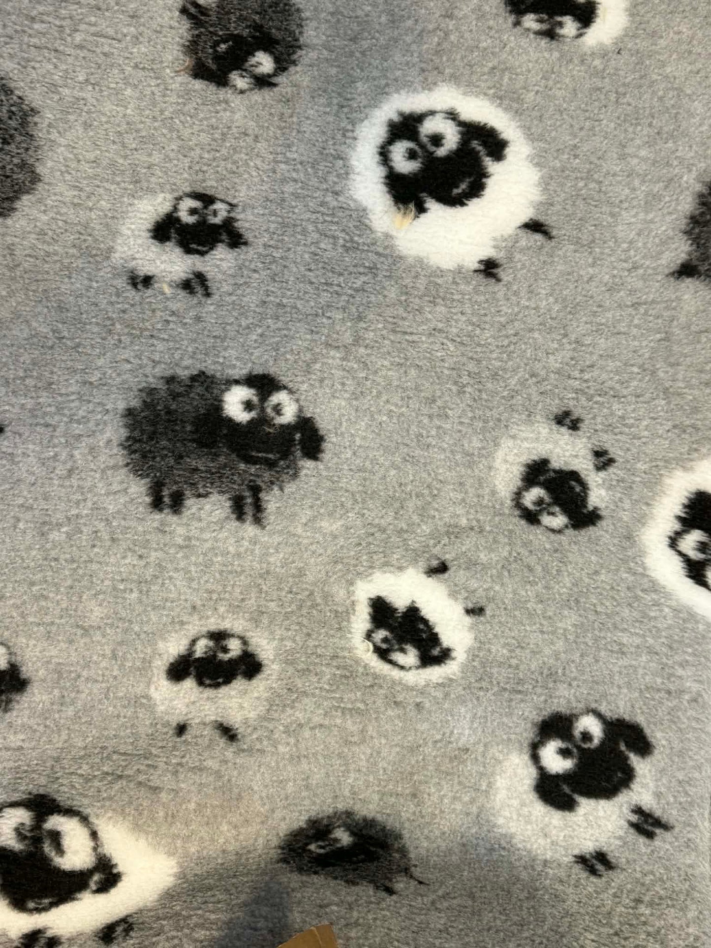 grey sheep Bedding 1mt x 1.5 Mtr
